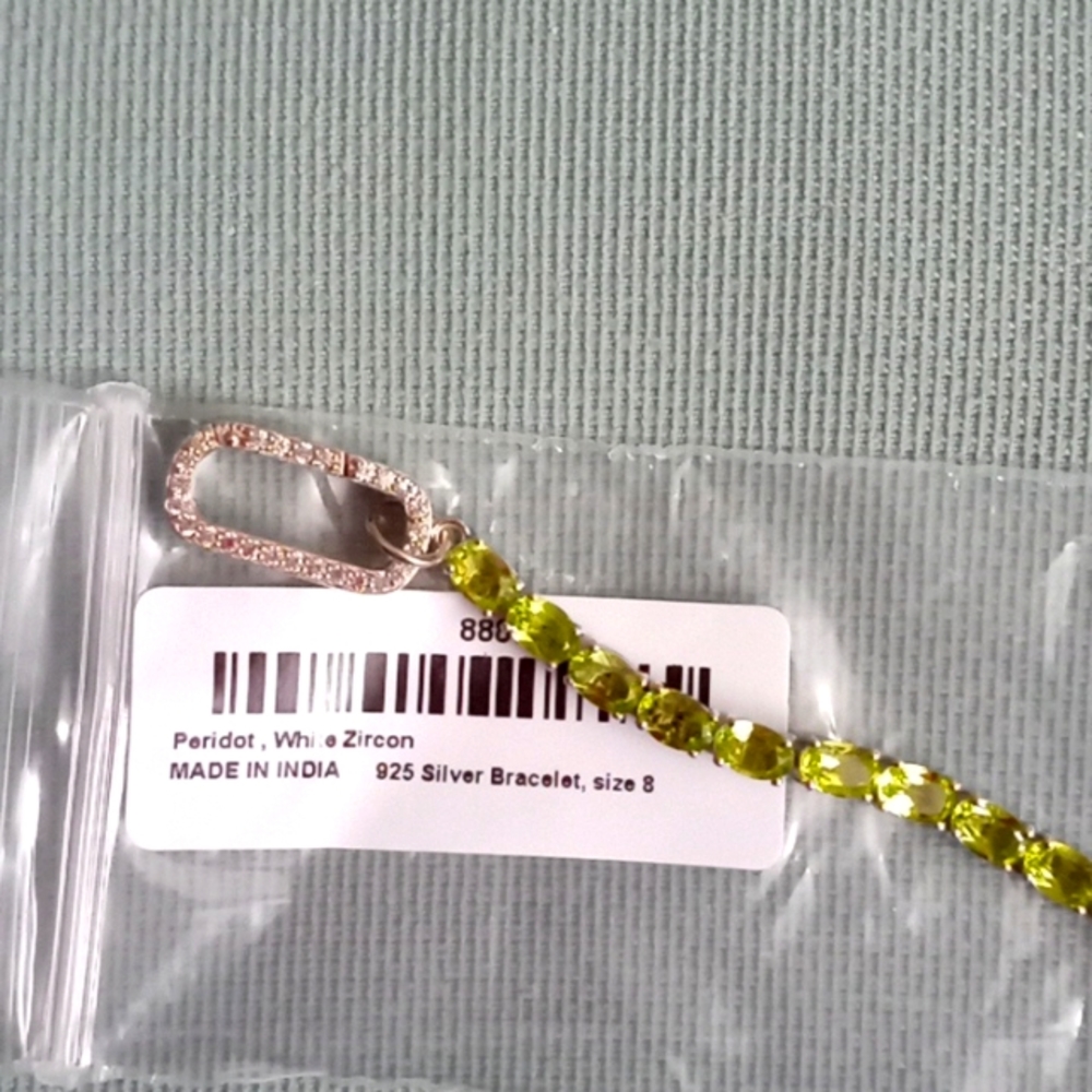 PERIDOT, NATURAL WHITE ZIRCON FANCY BRACELET - Picture 7 of 9